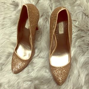 🔥💥Rachel Roy Glitter Gold Heels🔥💥